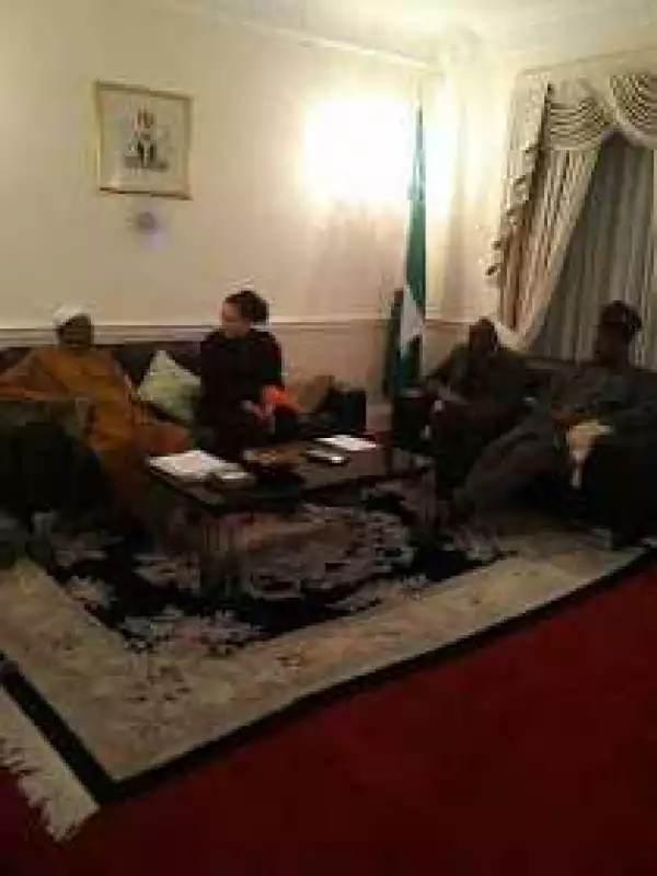 Photos Of President Buhari With Ogun State Governor And Others In London